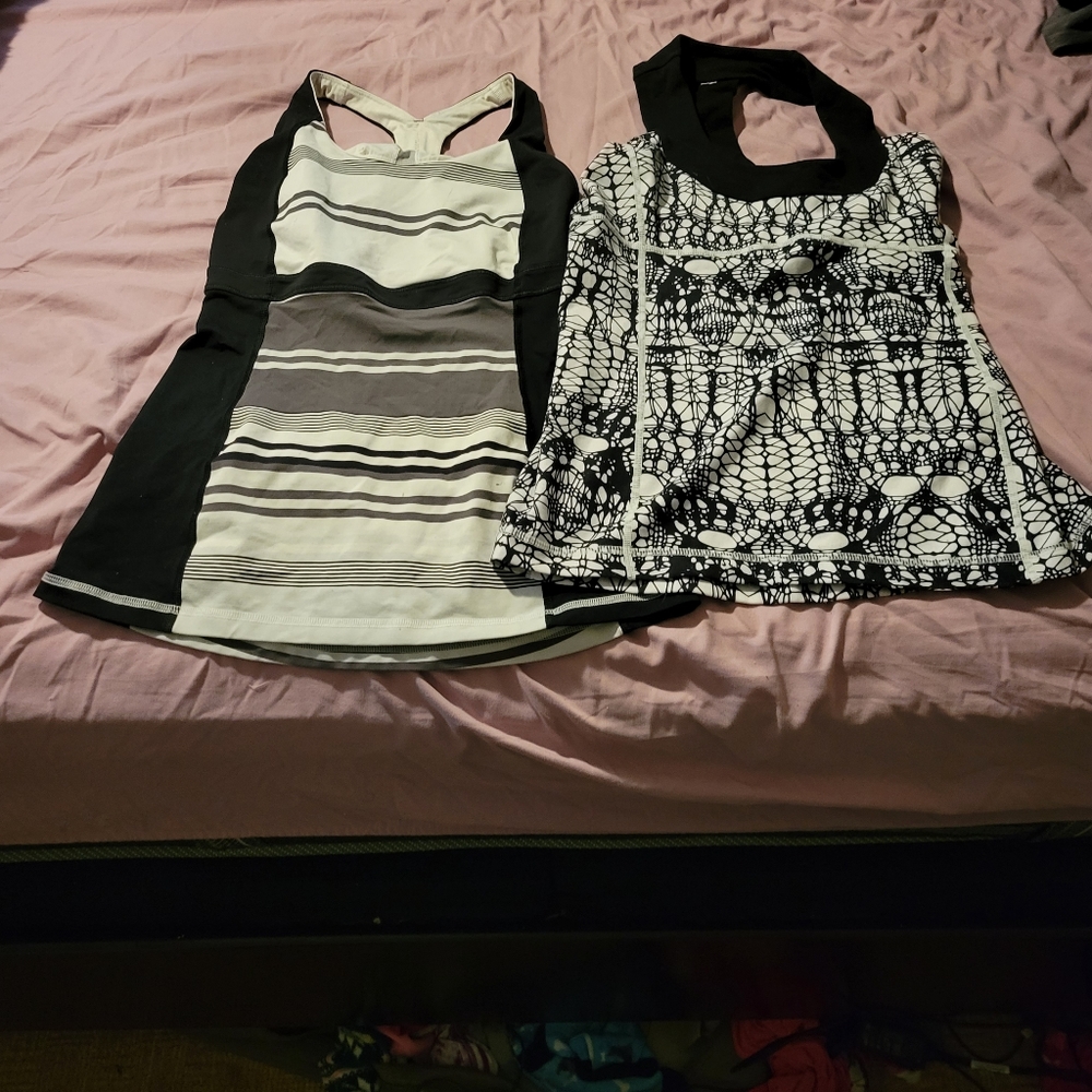 Bundle Of Two Size 6 Lululemon Tanks - image 2